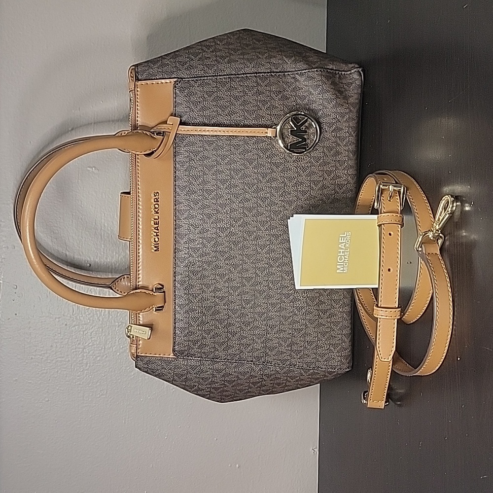 MICHAEL KORS BAG